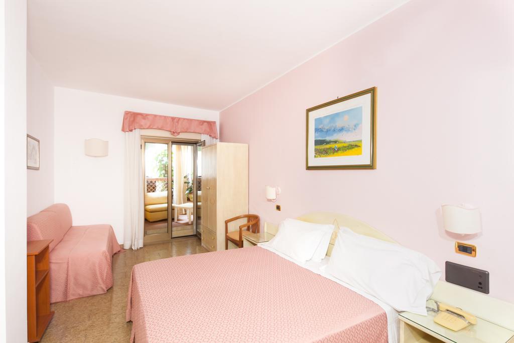 טאורמינה Andromaco Palace Hotel מראה חיצוני תמונה