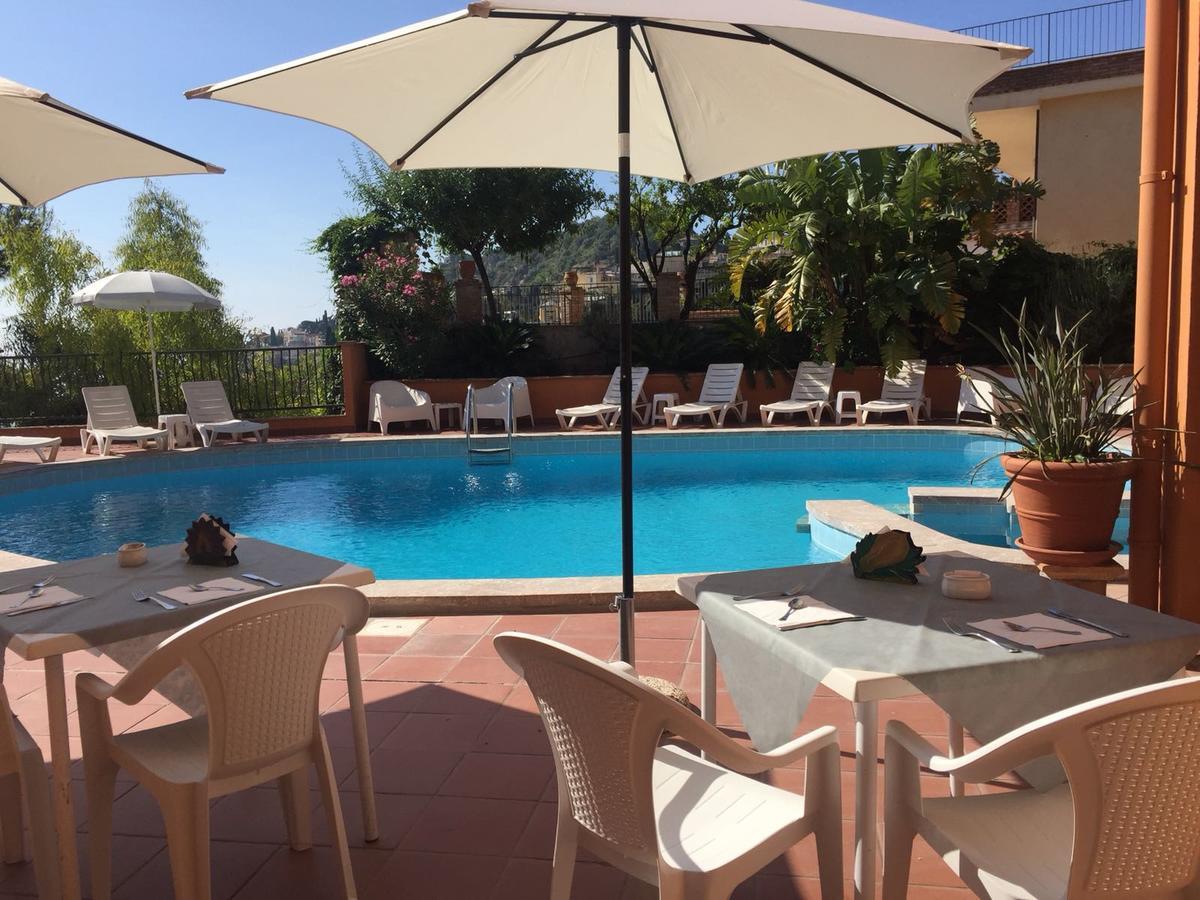 טאורמינה Andromaco Palace Hotel מראה חיצוני תמונה