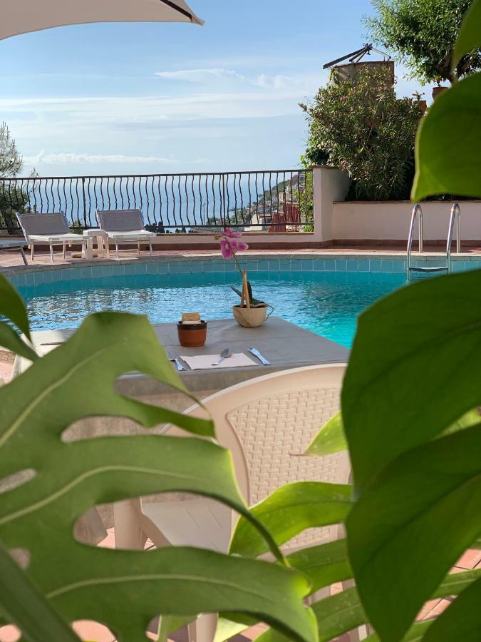טאורמינה Andromaco Palace Hotel מראה חיצוני תמונה