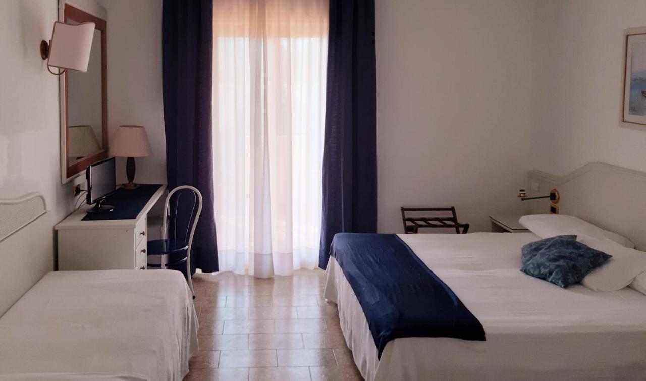 טאורמינה Andromaco Palace Hotel מראה חיצוני תמונה